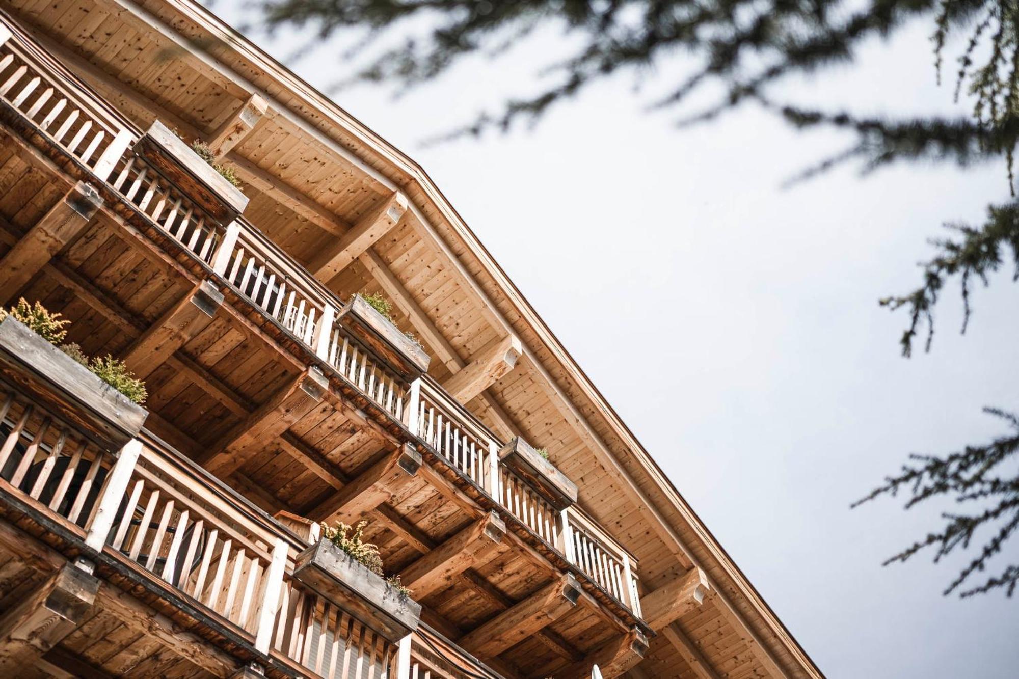 Pension Haus Tirol Laion Buitenkant foto