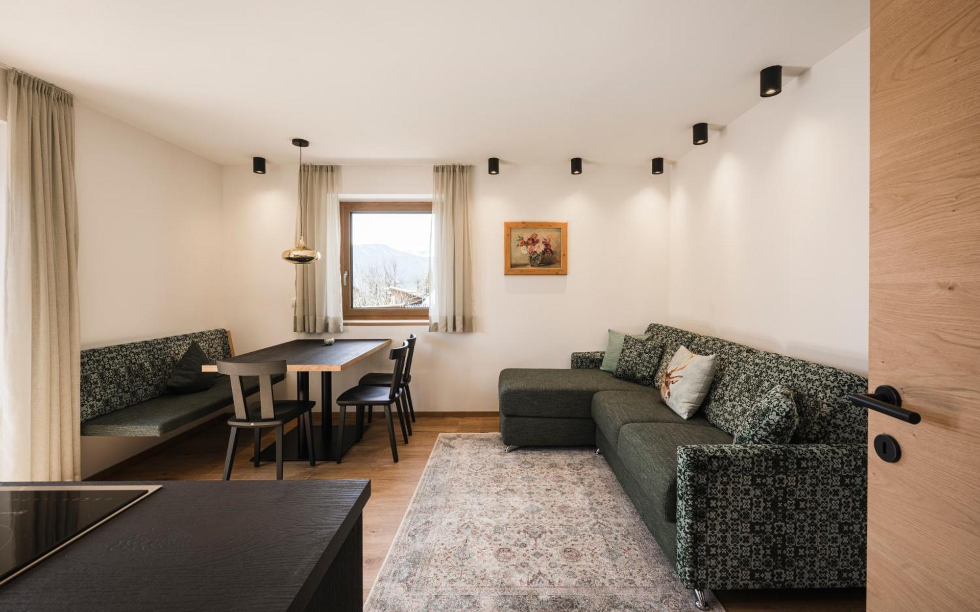 Pension Haus Tirol Laion Buitenkant foto